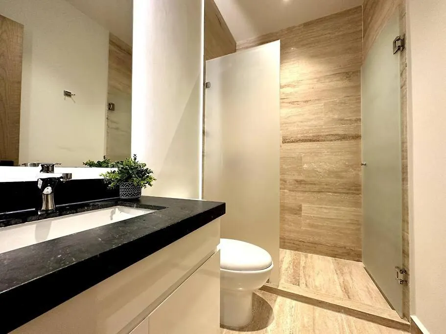 Apartment Beautiful Loft With Rooftop Pool, Bar & Views By Solmar Rentals Playa del Carmen